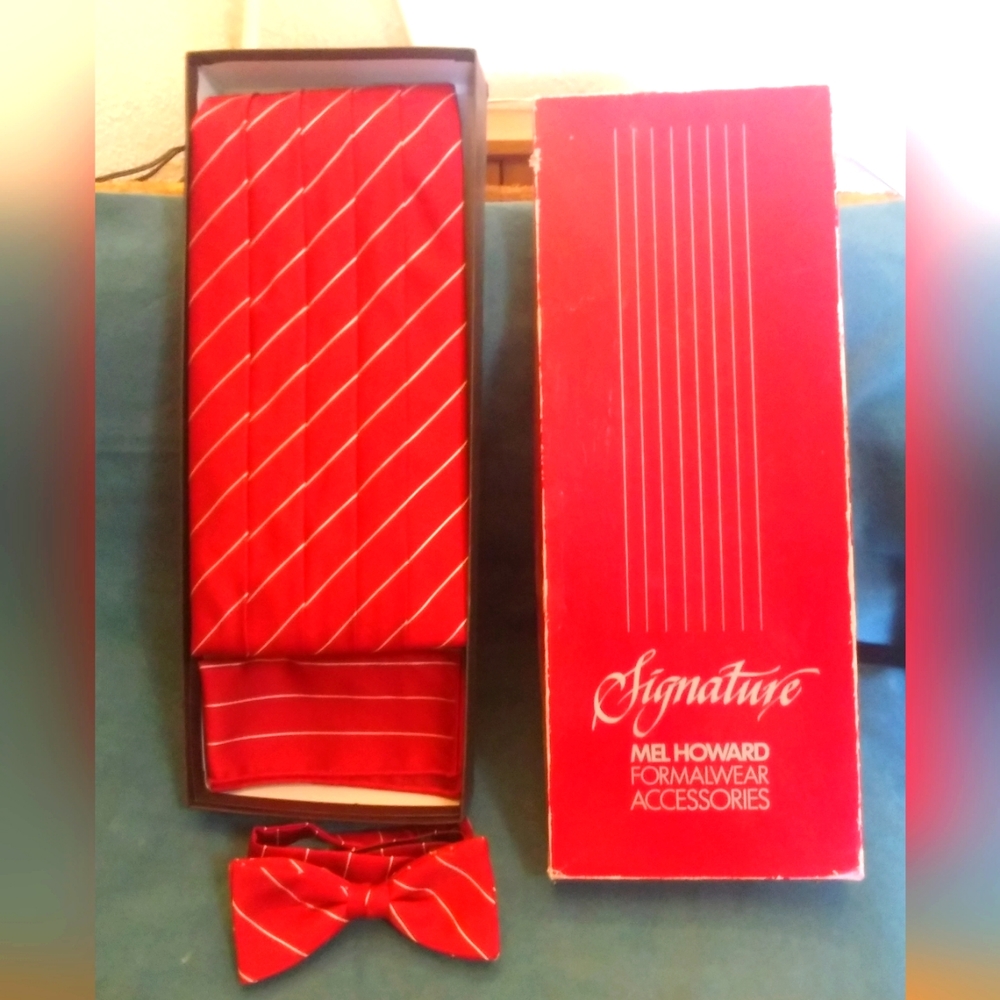Signature. Mel Howard Formalwear accesories